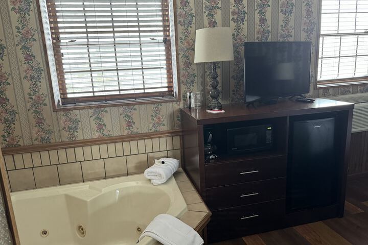 Room 37 of 57