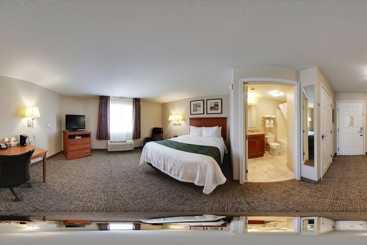 Room 35 of 47