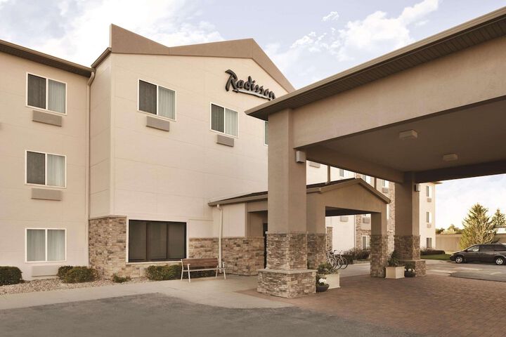 Hotel 2 of 23