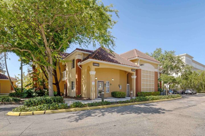 Extended Stay America Suites Miami Airport Doral