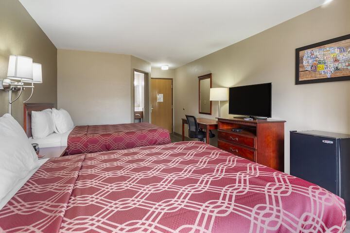 Econo Lodge Inn & Suites Dickson