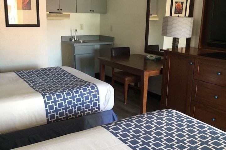 Room 22 of 31