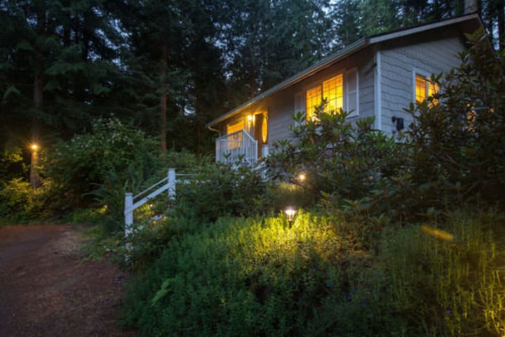 A Hidden Haven & Water Garden Cottages