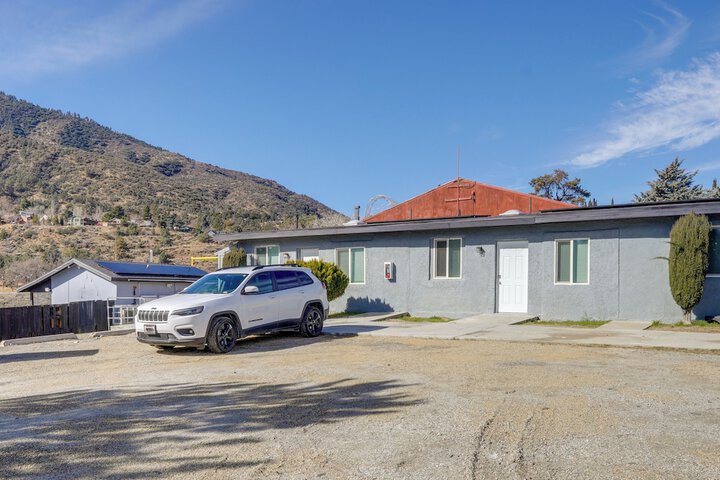 6 Mi to Hiking: Apartment in Frazier Park