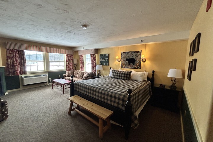 Room 149 of 260