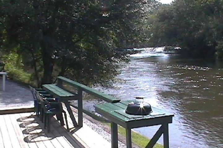 Riverbend Lodging