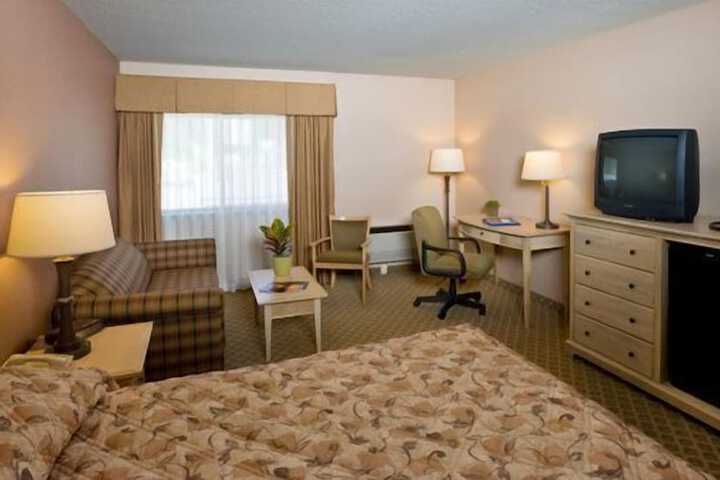 Room 8 of 24