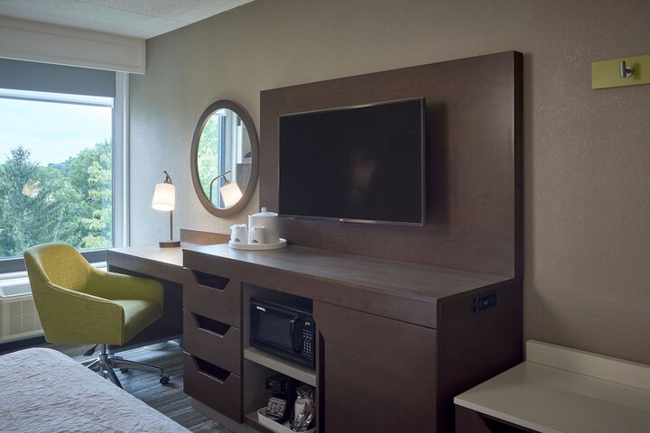 Room 12 of 39