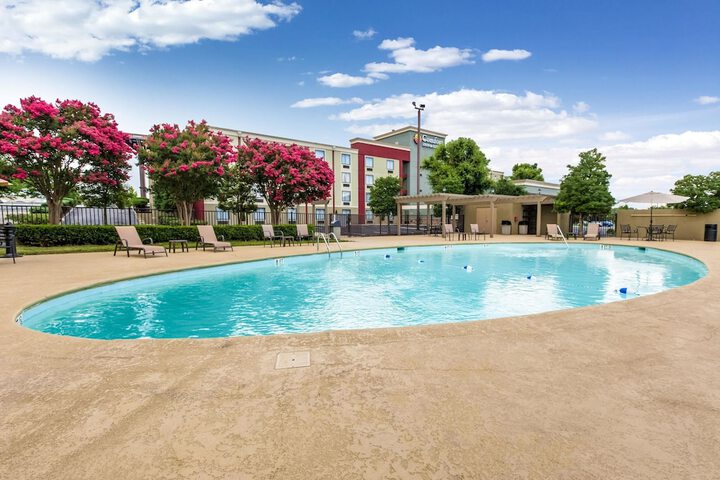 Pool 5 of 27