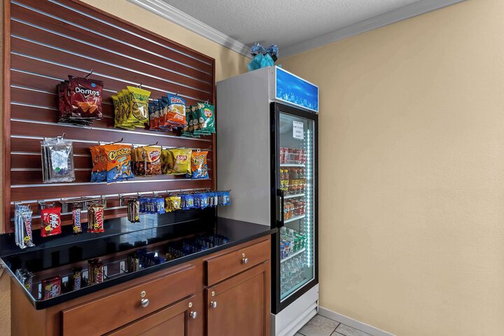 Econo Lodge Inn & Suites Santa Rosa