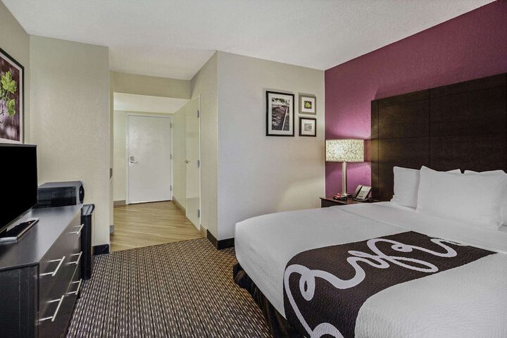Room 19 of 31