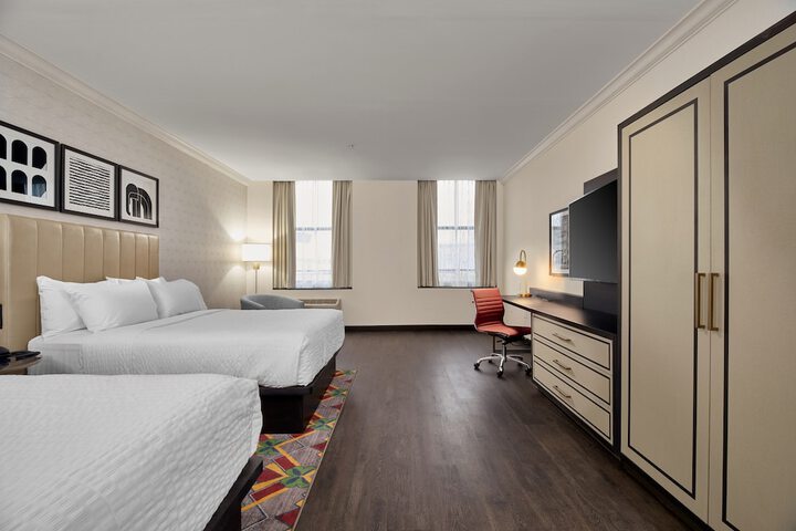 Room 12 of 43