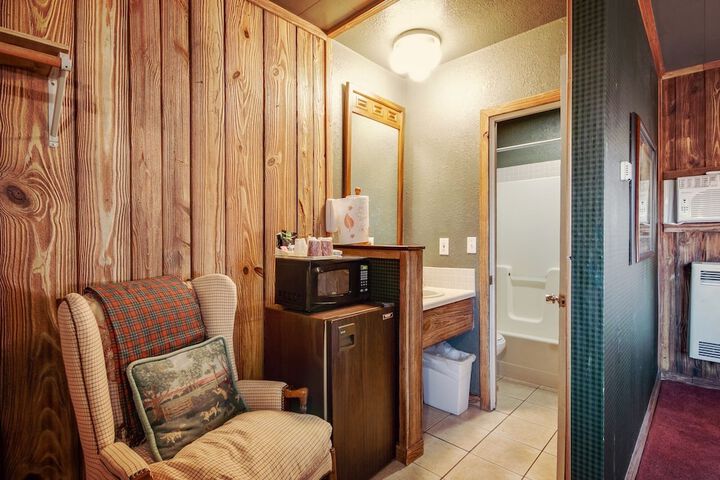 Room 20 of 54