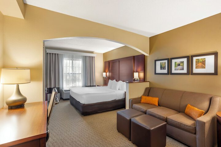 Comfort Suites State College near Penn State