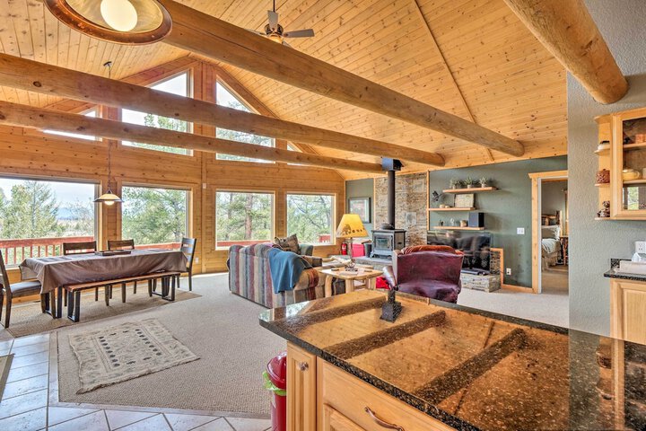 Grand Jefferson Home w / Stunning Mtn Views!