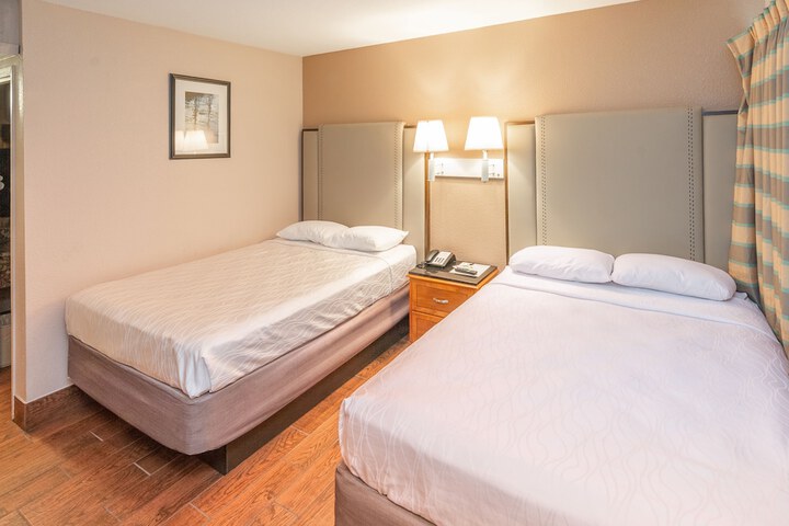 Room 18 of 21