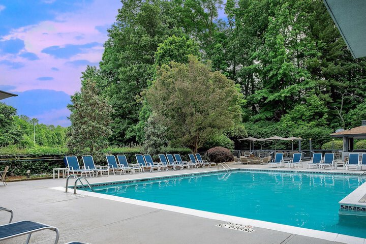 Pool 4 of 67