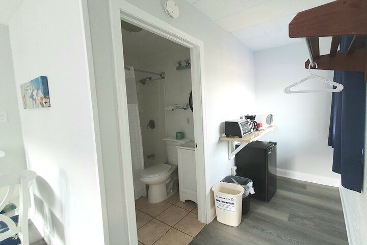 Room 33 of 56