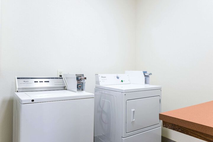 Room 42 of 50