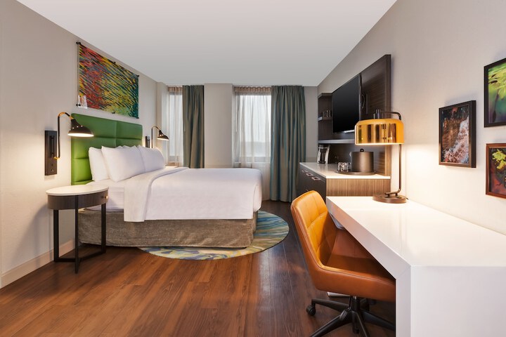 Hotel Indigo Rochester – Mayo Clinic Area by IHG