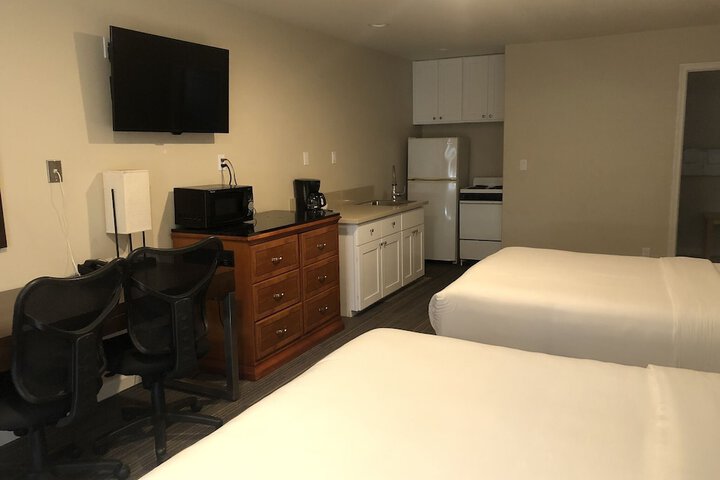 Room 19 of 53