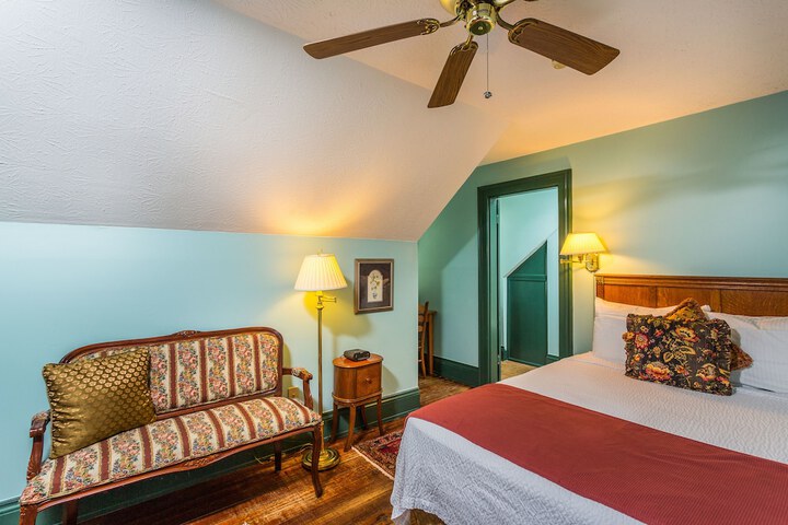 Room 29 of 58
