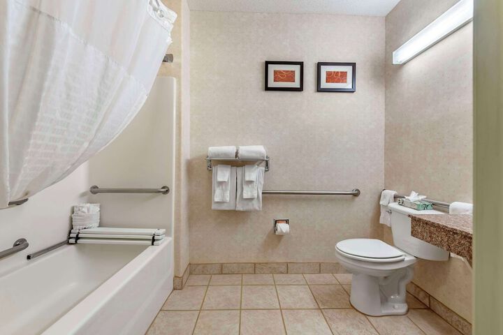 Comfort Suites Castle Rock - Denver South