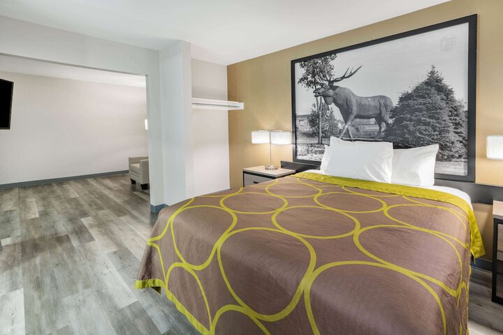 Room 20 of 37