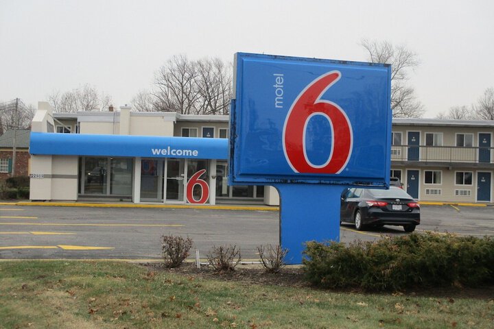 Motel 6 North Olmsted OH - Cleveland