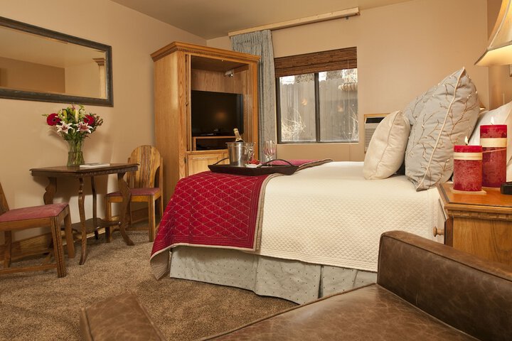 Room 16 of 25