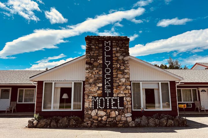 Hotel 2 of 19