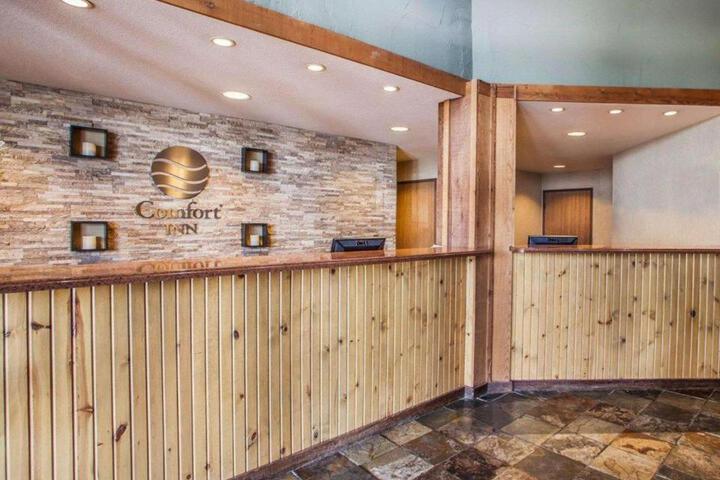Comfort Inn & Suites Macon