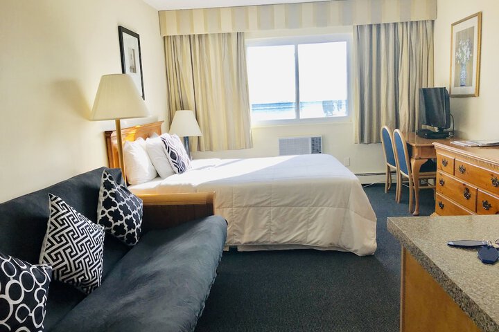 Room 60 of 122
