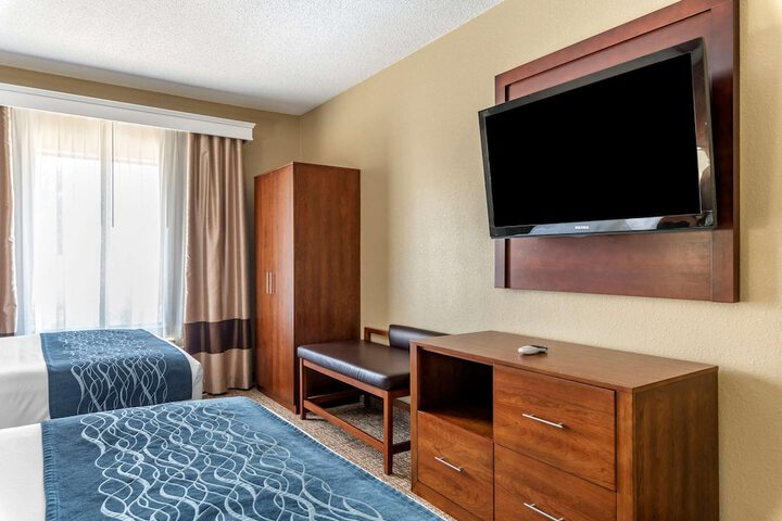 Room 19 of 28
