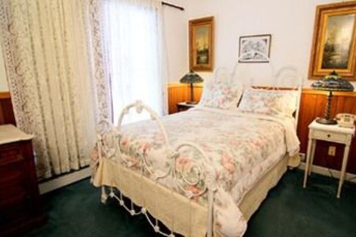 Washington Irving Inn