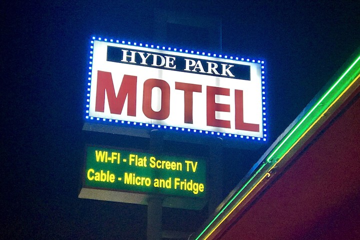 Hotel 3 of 32