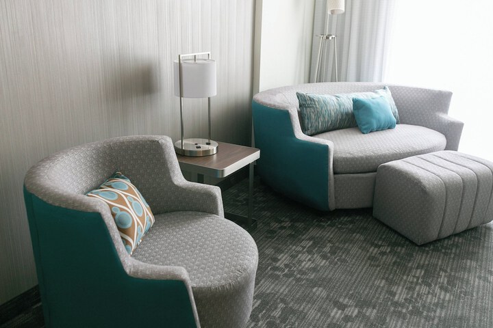 Room 14 of 24