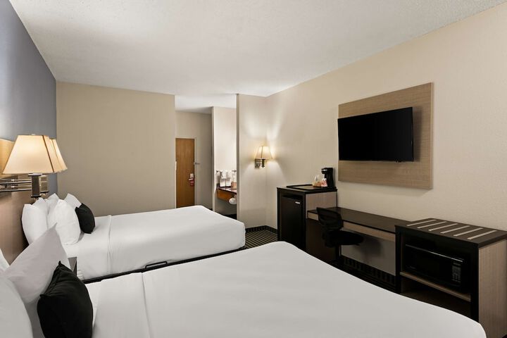 Red Lion Inn & Suites Gretna - Omaha SW