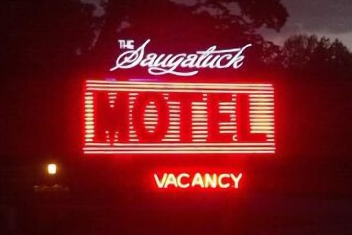 The Saugatuck Retro Resort Motel
