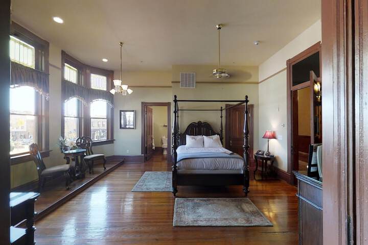 Room 19 of 24