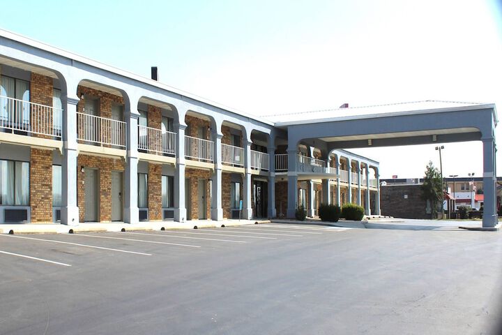 Econo Lodge Franklin South