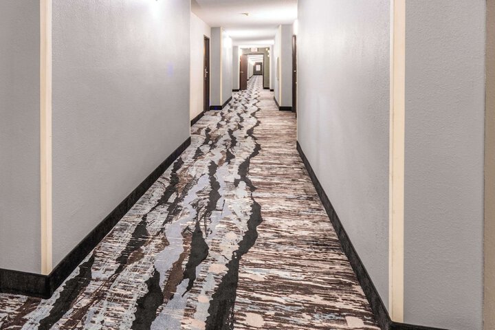 Quality Inn & Suites Danville East