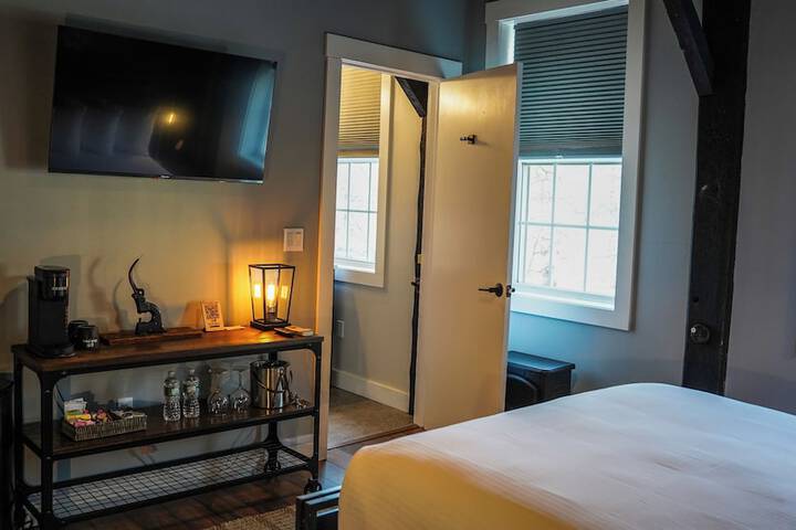 Old Mill Inn