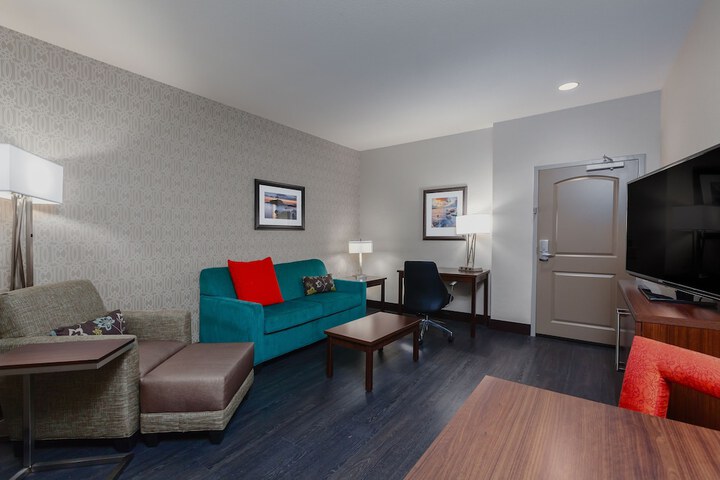 Room 18 of 29