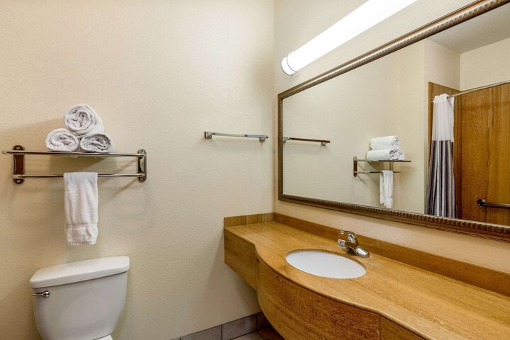 Room 15 of 29