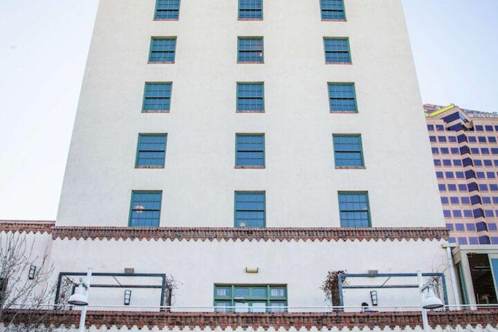 Hotel 3 of 70