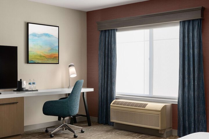 Room 30 of 58