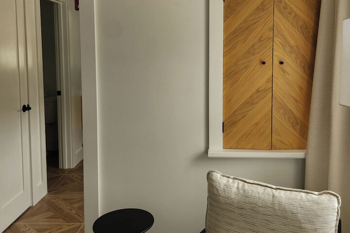 Room 21 of 56