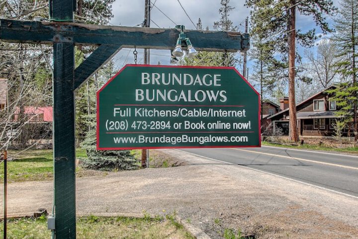 Brundage Bungalows