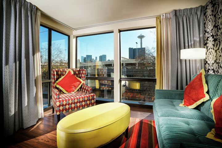 Room 27 of 55